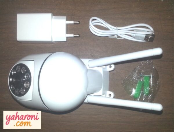 מצלמת אבטחה ביתית אלחוטית (WiFi Camera) עם מנגנון סיבוב בשני צירים (Pan & Tilt).